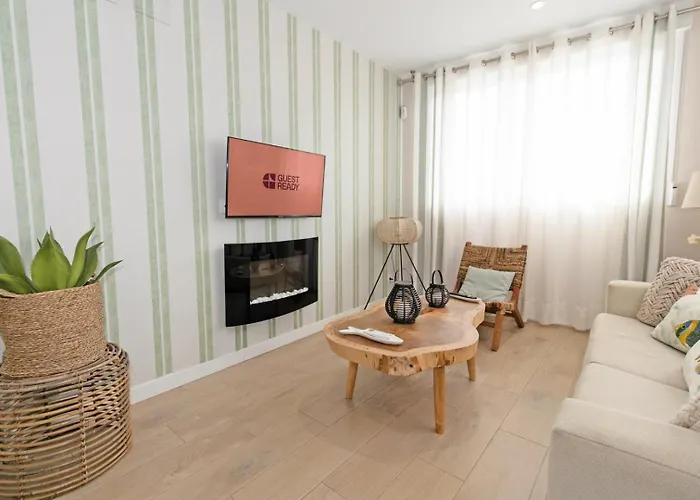 Lägenhet Guestready - Charming Beachside *